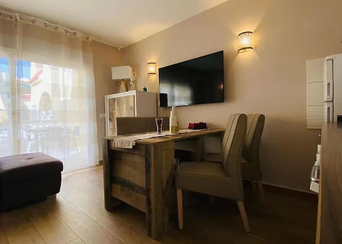 Daire Luxury Fronte Piscina Mareverde A&v Costa Adeje