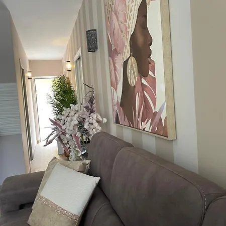 Apartment Luxury Fronte Piscina Mareverde A&v