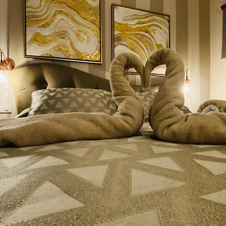 Luxury Fronte Piscina Mareverde A&v * Costa Adeje (Tenerife)