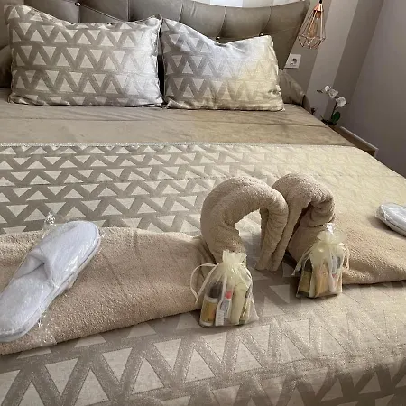 Apartment Luxury Fronte Piscina Mareverde A&v