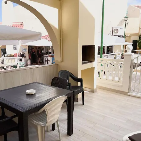 Apartamento Luxury Fronte Piscina Mareverde A&v
